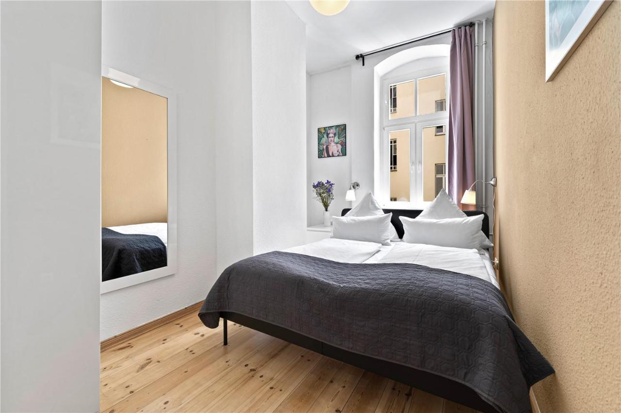 Holiday 33 Apartments Efg Schoenhauser Allee Mit Balkon Berlin Exterior photo
